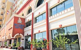 Riviera Hotel